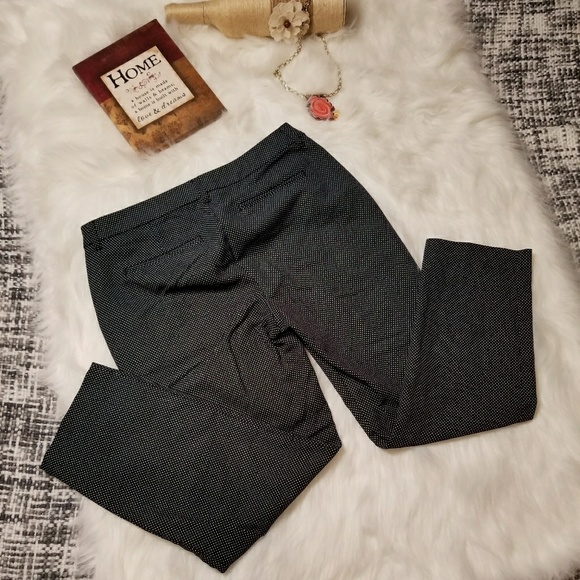 🌻🌺🌻OLD NAVY PANTS-LIKE NEW!! - Picture 2 of 5